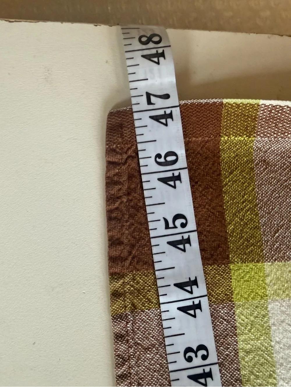 N/A no tablecloth size